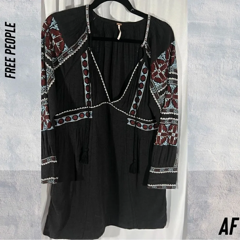 FREE PEOPLE ALL MY LOVE EMBROIDERED MINI DRESS IN BLACK NEW XS